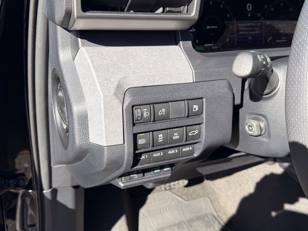 Used 2026 Toyota 4Runner Trailhunter AWD/4WD image 15