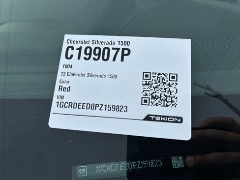 Certified 2023 Chevrolet Silverado 1500 RST w/ Z71 Off-Road Package image 34