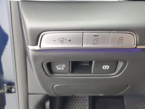 Used 2022 Genesis GV80 3.5T w/ Advanced Package 06 image 32