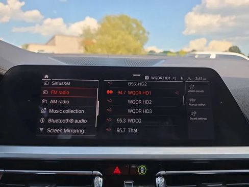 Used 2019 BMW 330i xDrive Sedan w/ M Sport Package AWD/4WD image 32