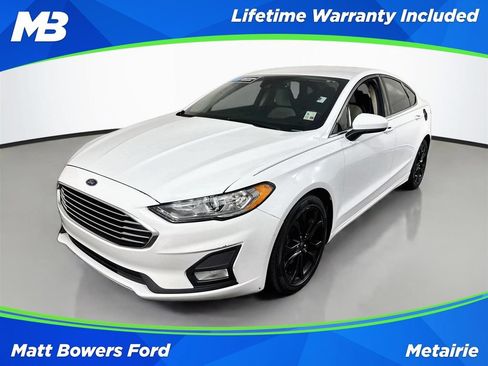 Used 2020 Ford Fusion SE w/ Equipment Group 151A FWD image 1