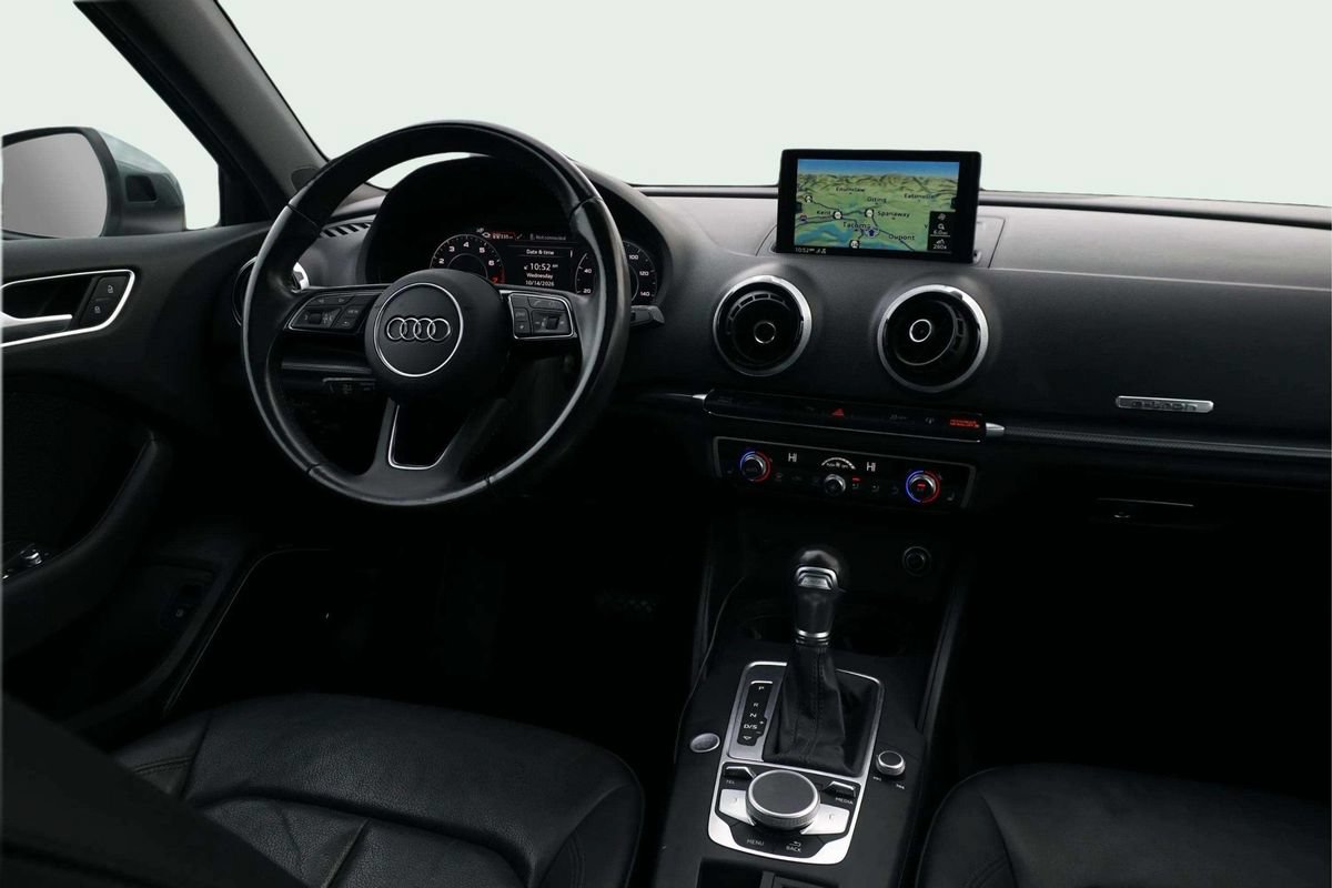Used 2017 Audi A3 e-tron Prestige FWD image 25