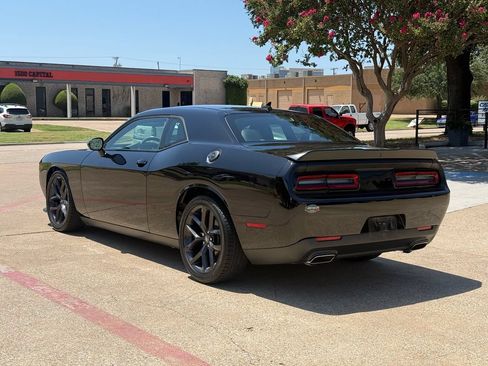 Used 2021 Dodge Challenger GT w/ Plus Package RWD image 4