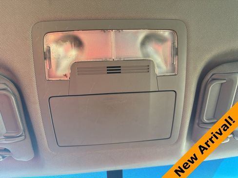 Used 2017 Toyota Camry LE image 15