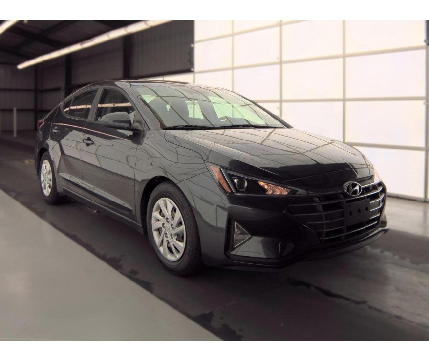 Used 2020 Hyundai Elantra SE FWD image 4