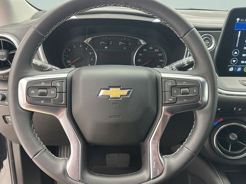 Used 2024 Chevrolet Blazer LT AWD/4WD image 15