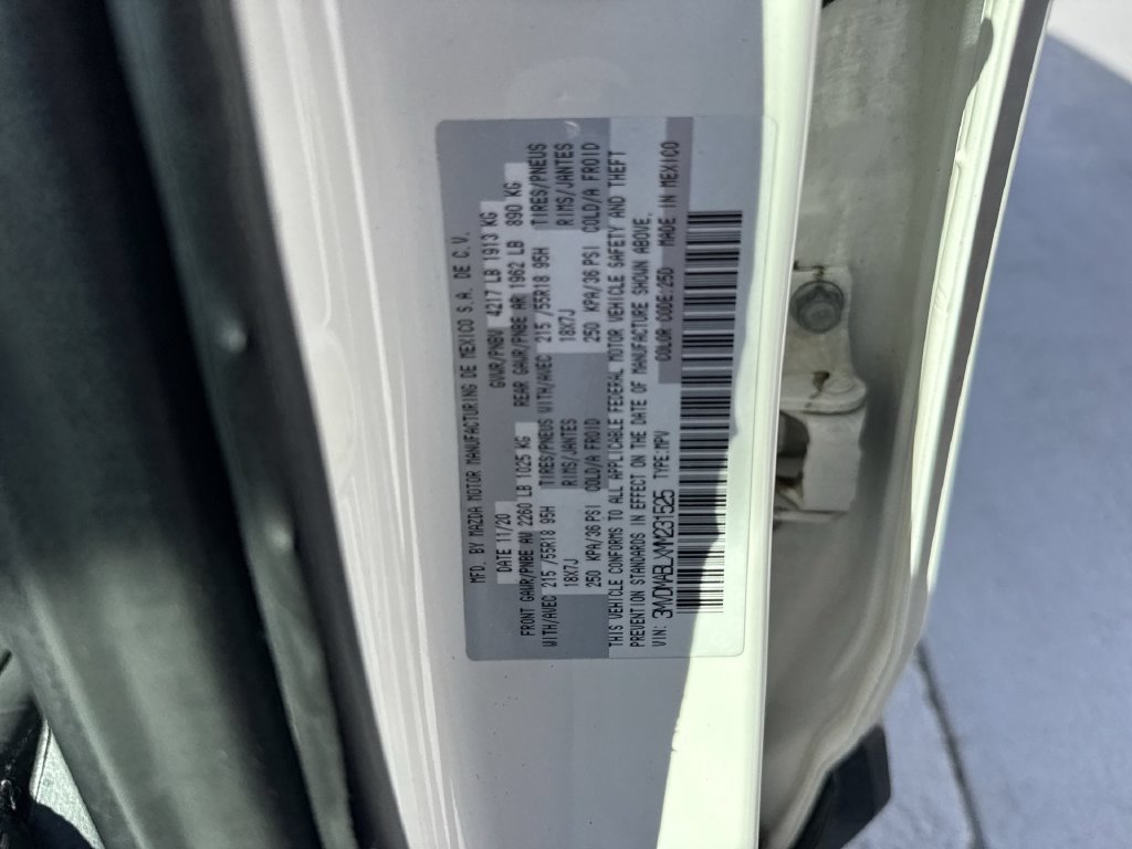 Used 2021 MAZDA CX-30 FWD 2.5 S w/ Select Package image 60
