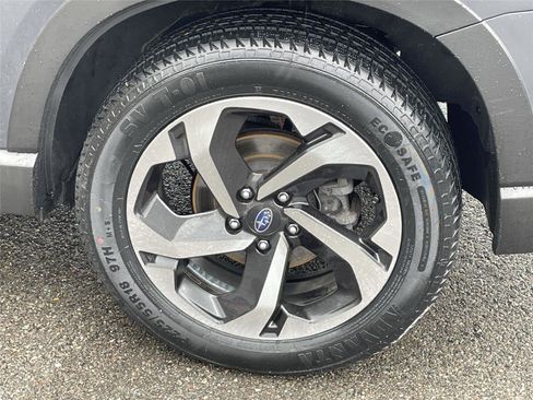 Certified 2023 Subaru Forester Touring AWD/4WD image 11