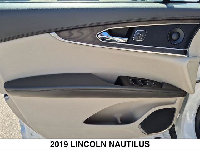 Used 2019 Lincoln Nautilus Reserve AWD/4WD image 10
