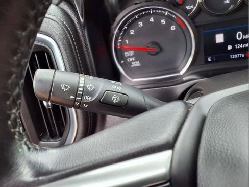 Used 2020 Chevrolet Silverado 1500 LTZ AWD/4WD image 18