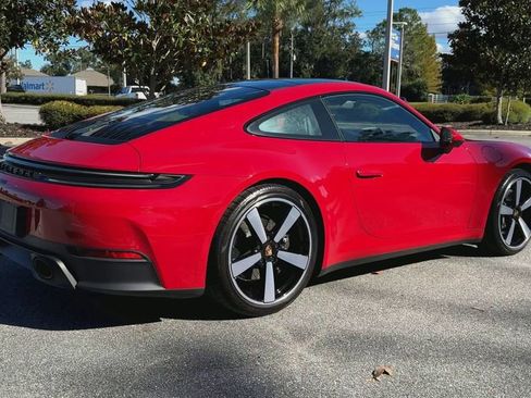 Used 2025 Porsche 911 Carrera image 8