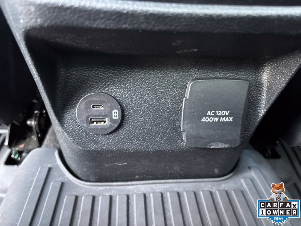Used 2025 Ford Ranger Lariat w/ Black Appearance Package AWD/4WD image 29