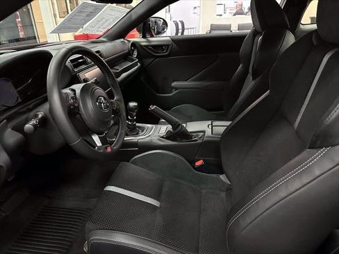 Certified 2025 Toyota GR86 Premium image 19
