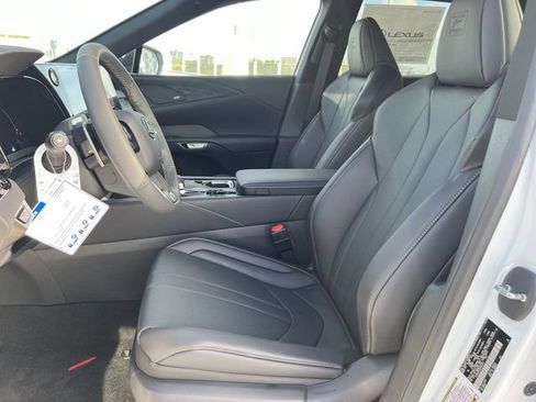 Used 2024 Lexus RX 350 F Sport w/ Convenience Package AWD/4WD image 11