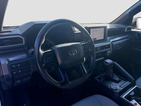 Used 2024 Toyota Tacoma SR5 image 9
