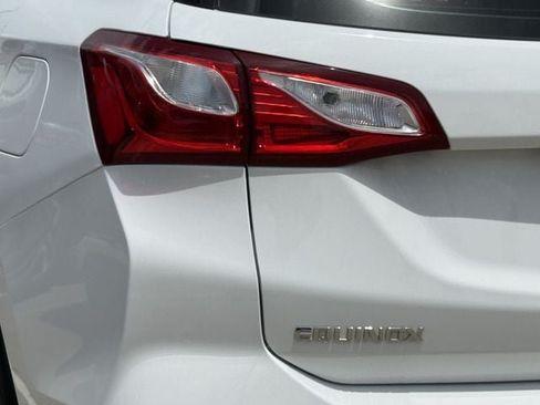 Used 2020 Chevrolet Equinox LS w/ LPO, Floor Liner Package FWD image 6