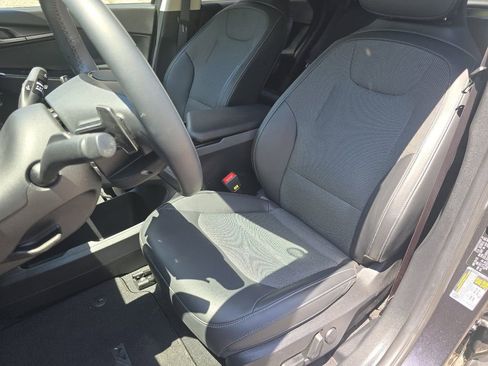 Used 2025 Kia EV6 Light w/ Light LR Technology Package AWD/4WD image 23
