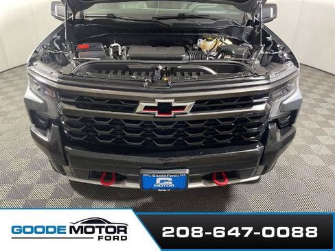 Used 2023 Chevrolet Silverado 1500 ZR2 w/ Technology Package AWD/4WD image 24