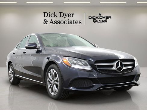 Used 2016 Mercedes-Benz C 300 4MATIC Sedan image 10