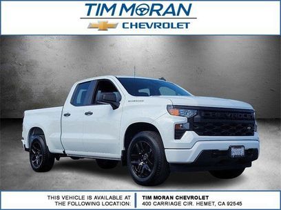 New 2025 Chevrolet Silverado 1500 Custom w/ LPO, Dark Essentials Package