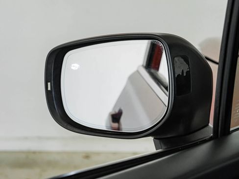 Used 2023 Subaru Forester Limited w/ Popular Package #2 image 34