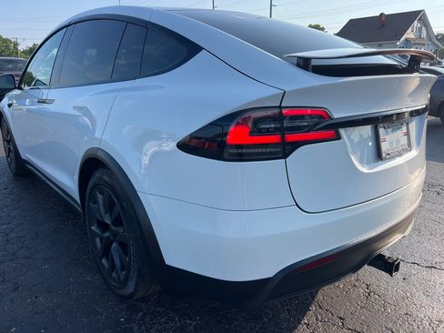 Used 2023 Tesla Model X AWD/4WD image 5