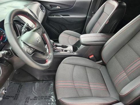 Used 2024 Chevrolet Equinox RS FWD image 4