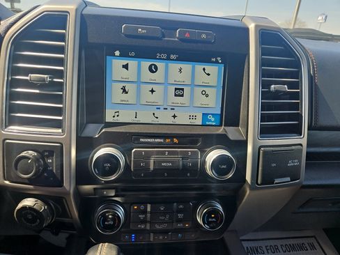 Used 2018 Ford F150 Platinum w/ Trailer Tow Package image 10