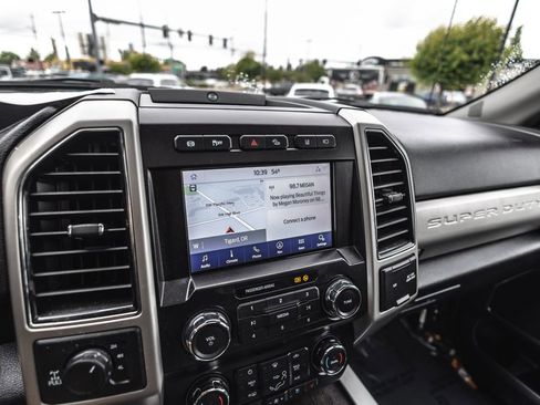Used 2021 Ford F250 Lariat w/ Tremor Off-Road Package AWD/4WD image 16