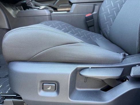 New 2025 Toyota Tacoma SR5 image 12