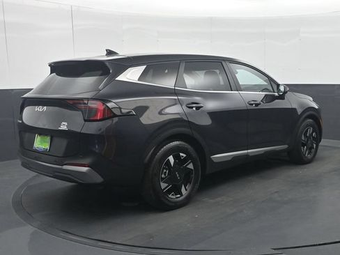 Used 2026 Kia Sportage LX FWD image 7