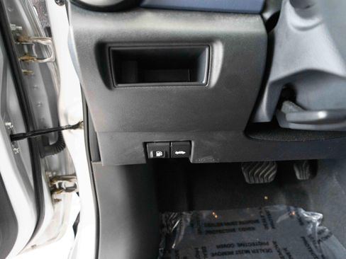 Used 2024 Nissan Versa SV w/ Trunk Package FWD image 11