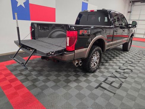 Used 2020 Ford F250 King Ranch w/ King Ranch Ultimate Package image 31