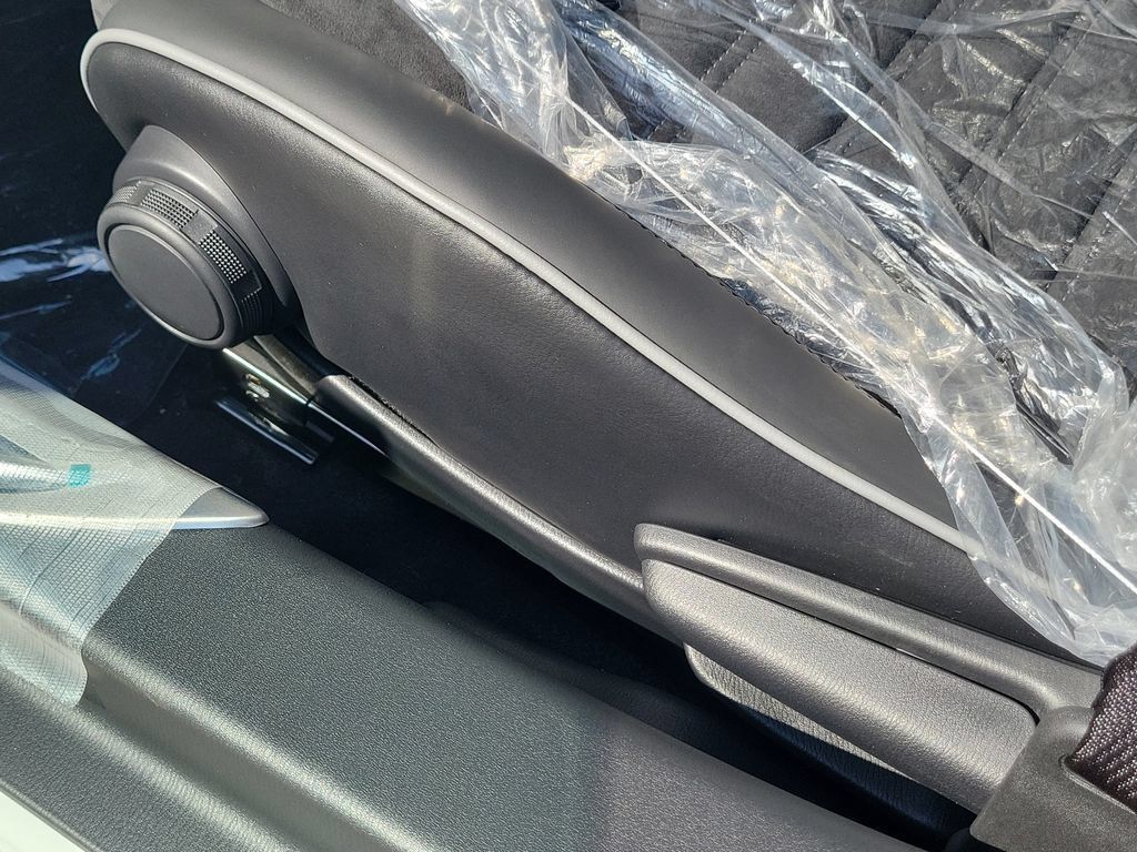 New 2026 MAZDA MX-5 Miata RF Club w/ Interior Package RWD image 16