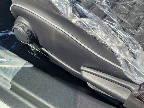 New 2026 MAZDA MX-5 Miata RF Club w/ Interior Package RWD image 16