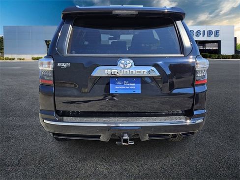 Used 2023 Toyota 4Runner Limited image 6