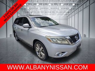 Used 2015 Nissan Pathfinder Platinum FWD video 1