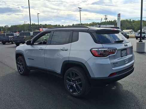 New 2026 Jeep Compass Limited AWD/4WD image 8