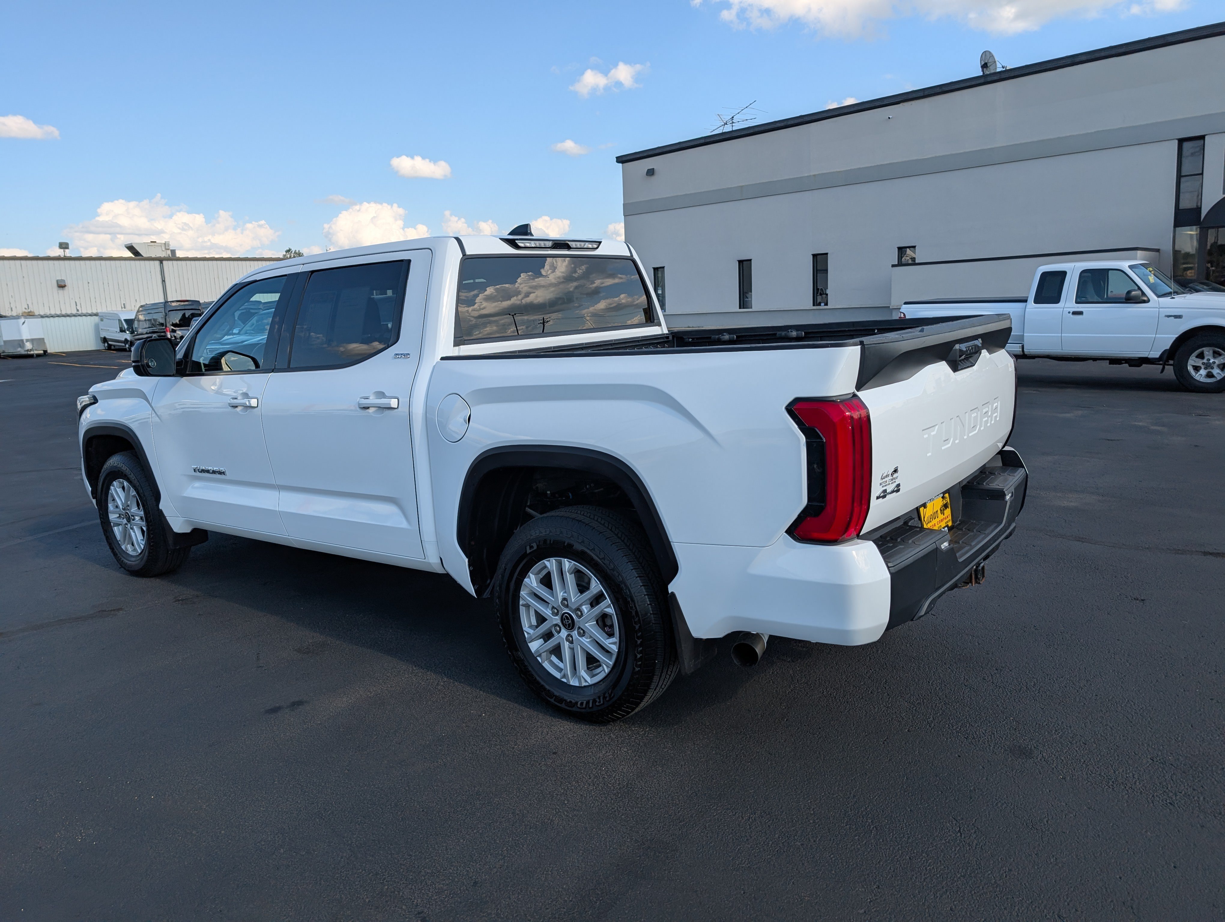 Used 2022 Toyota Tundra SR5 AWD/4WD image 6
