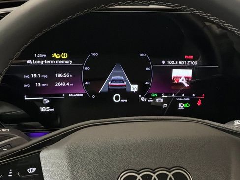 Used 2025 Audi Q5 Premium Plus w/ Premium Plus image 16