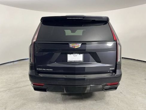 Certified 2022 Cadillac Escalade Sport w/ Touring Package AWD/4WD image 7