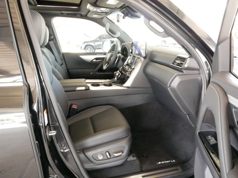 Used 2026 Lexus LX 600 F Sport w/ Accessory Package (Z1) AWD/4WD image 10