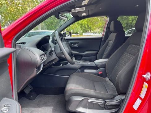 Used 2024 Honda HR-V Sport image 7