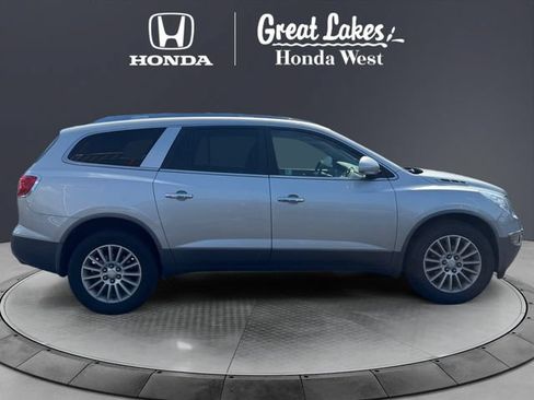Used 2011 Buick Enclave CXL FWD image 6