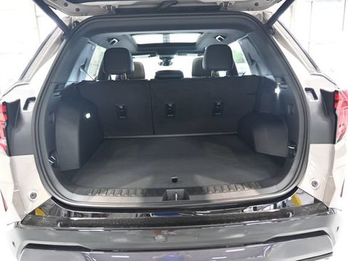 New 2026 GMC Terrain AT4 w/ Convenience Package III AWD/4WD image 28
