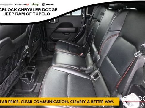 Used 2022 Jeep Gladiator Rubicon w/ Safety Group AWD/4WD image 29