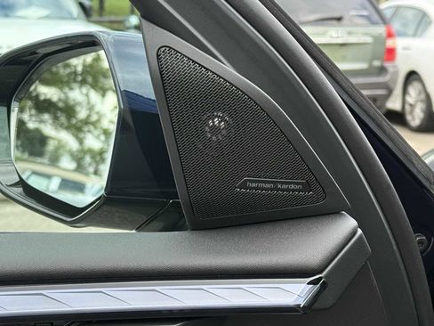 New 2026 BMW X3 xDrive30 w/ Premium Package image 13