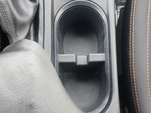 Used 2021 Subaru Crosstrek 2.0i Premium image 29