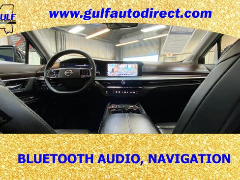 Used 2025 Nissan Murano Platinum w/ Cargo Package image 2