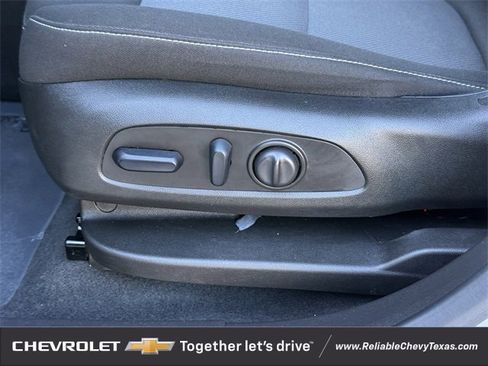 Certified 2025 Chevrolet Blazer LT image 34